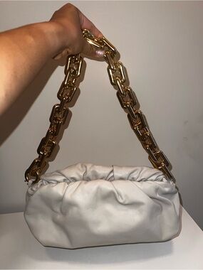 Bottega Veneta Calfskin The Pouch Chain